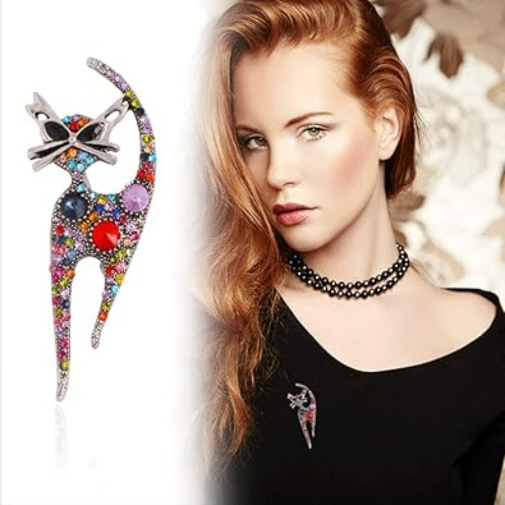 Funky Rhinestone Cat Pin Brooch - Picture 2 of 3
